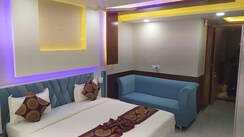 3 BHK + Prayer Room Apartment For Rent in VVIP Mangal
