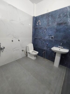 Bathroom in  Pg at Vineet Khand – for Rent
