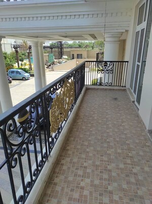 Balcony in  Pg at Gomti Nagar – for Rent