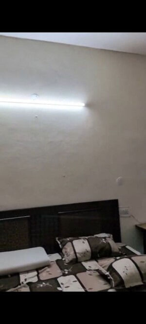 2 BHK Builder Floor For Rent in Sector 44
