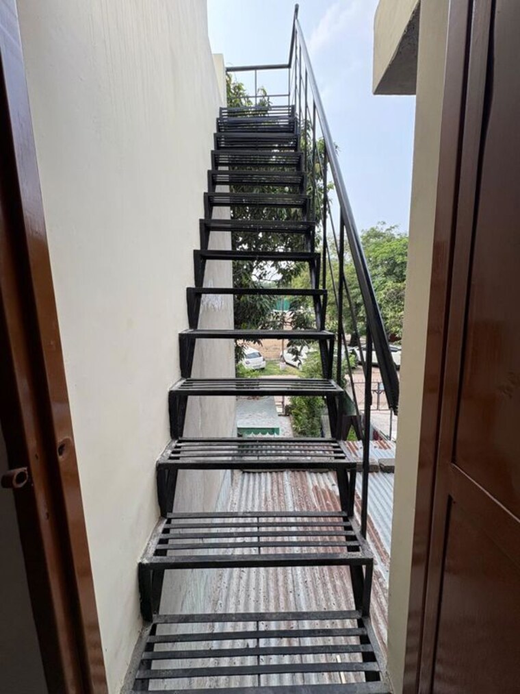 undefined, sector 45 2 Bedroom 1500 Sq.Ft. Builder Floor In Sector 45 Chandigarh 10518790