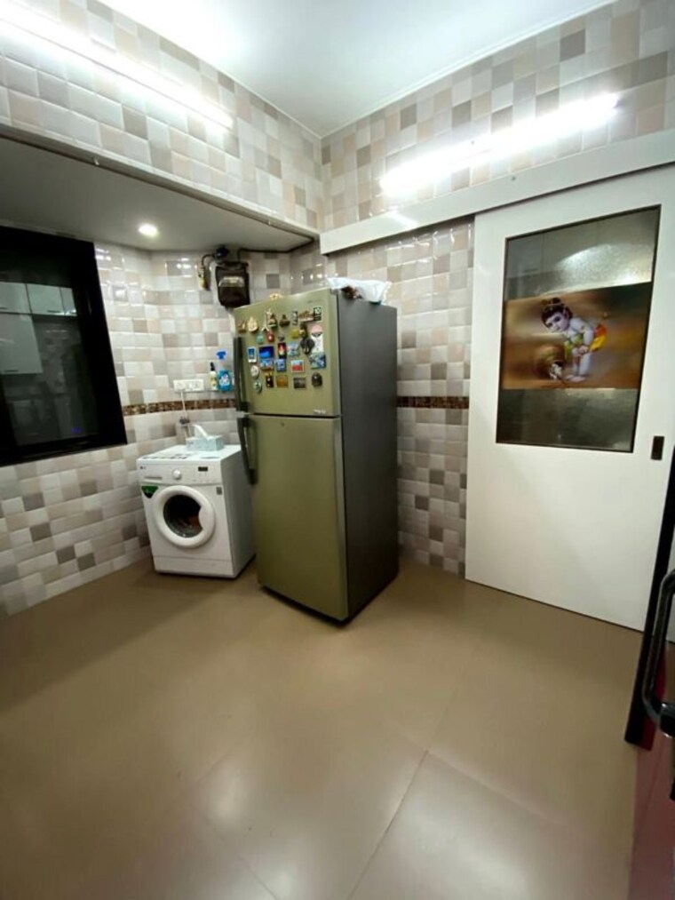  Parking, suncity-complex 2 Bedroom 900 Sq.Ft. Apartment In Powai Mumbai 10518792