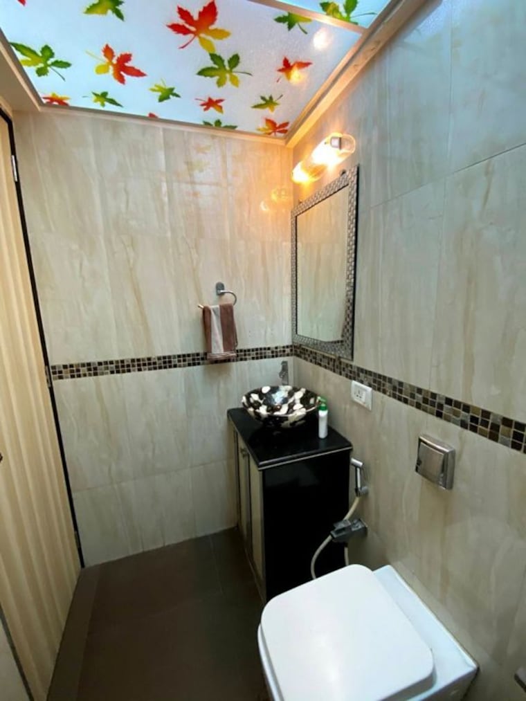 Bathroom, suncity-complex 2 Bedroom 900 Sq.Ft. Apartment In Powai Mumbai 10518792