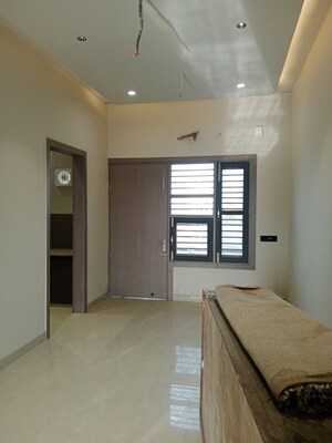 2 BHK Builder Floor For Rent in Huda