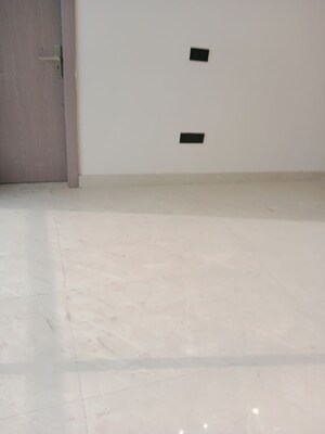 Room in 2 BHK Builder Floor at Huda – for Rent