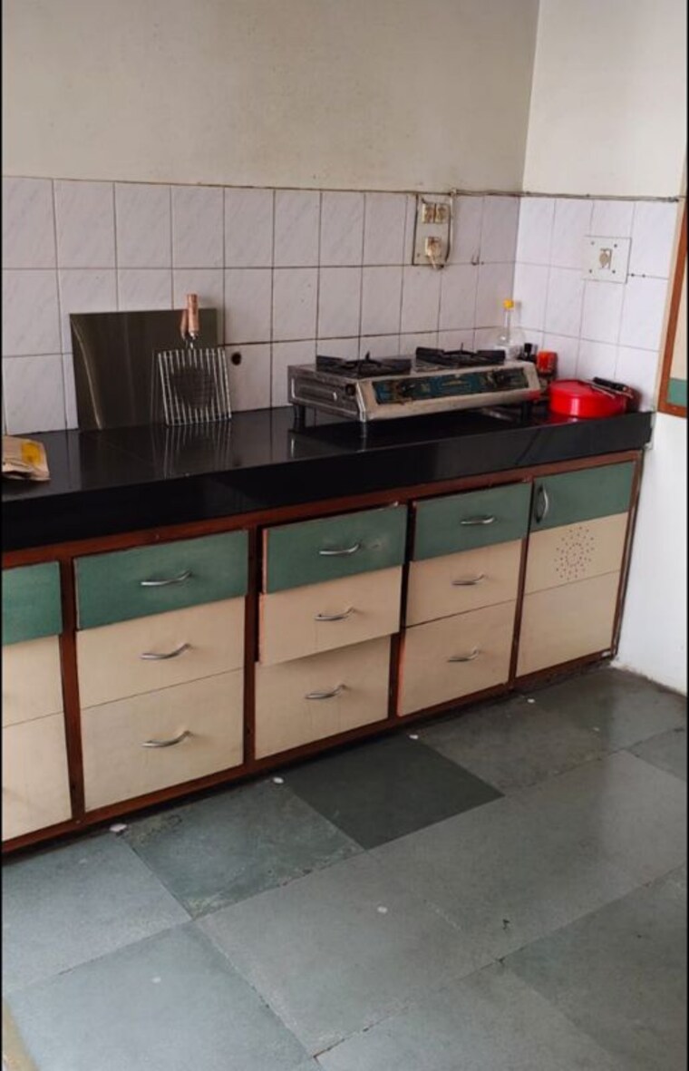 Kitchen, law garden 3 Bedroom 1800 Sq.Ft. Apartment In Law Garden Ahmedabad 10518820