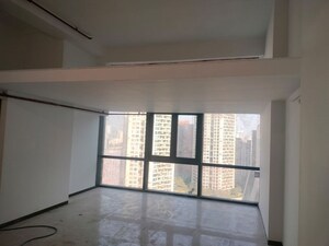 Room in  Office Space at Chandra Arc One, Andheri West – for Rent