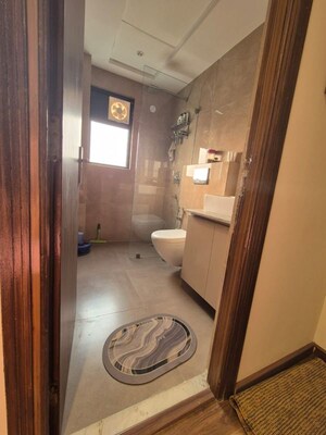 Bathroom in 3 BHK Apartment at Suncity Vatsal Valley, Gwal Pahari – for Sale
