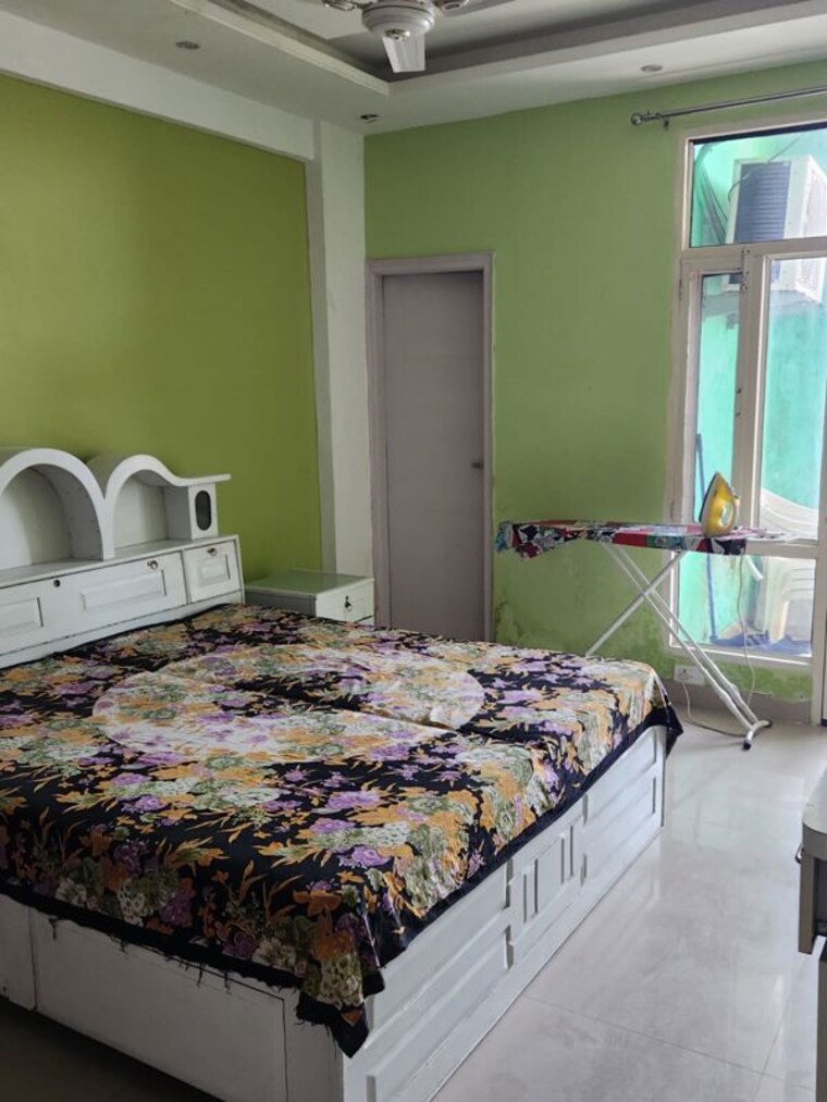 Bedroom, ambala highway 4 Bedroom 2500 Sq.Ft. Apartment In Ambala Highway Zirakpur 10518882