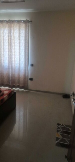 Furnished Amenities in 2 BHK Builder Floor at Sector 21 – for Rent