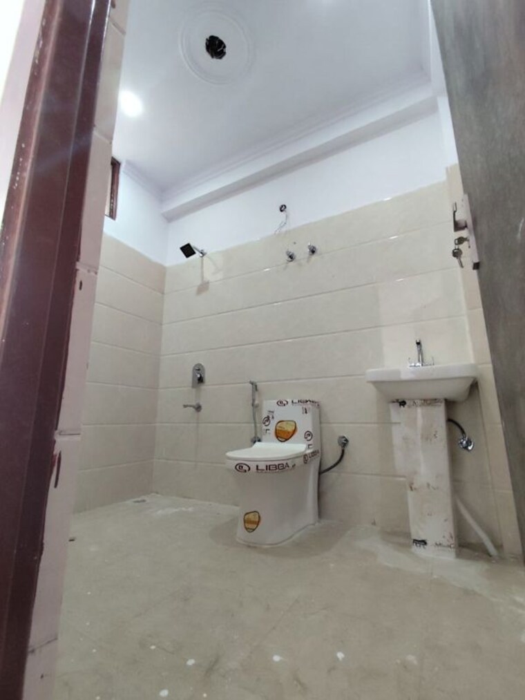 Bathroom, thv-vihaan-villa 4 Bedroom 2100 Sq.Ft. Villa In Sector 10 Greater Noida Greater Noida 10518926