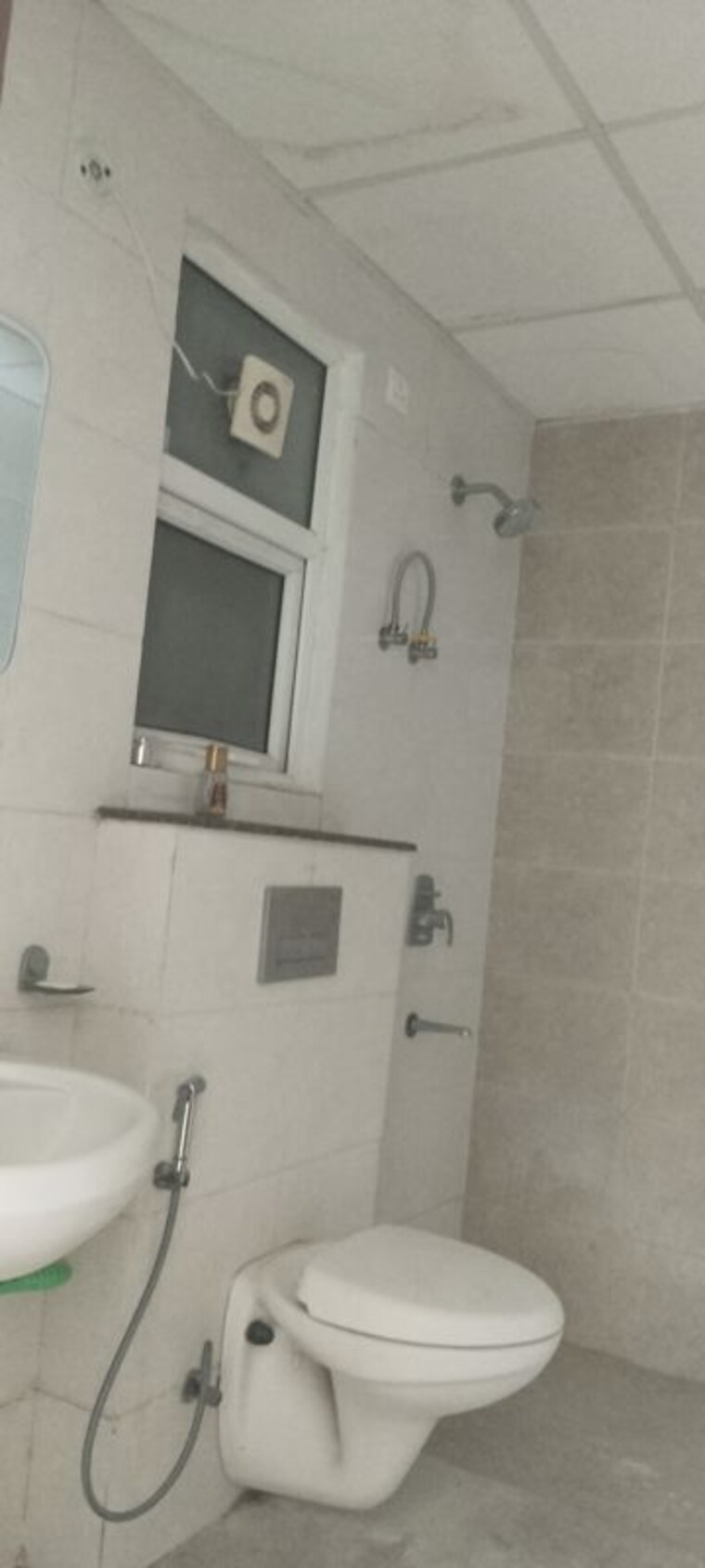 Bathroom, spr-elysia 3 Bedroom 1756 Sq.Ft. Apartment In Sector 82 Faridabad 10518929