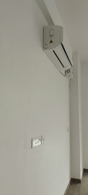 Furnished Amenities in 3 BHK Apartment at SPR Elysia, Sector 82 – for Rent
