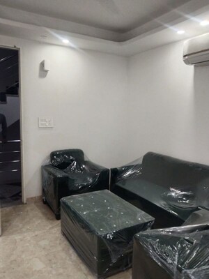 Living Room in 1 BHK Builder Floor at Saket – for Rent