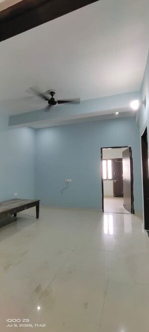 Building Lobby in 3 BHK Apartment at Sundarpur – for Rent