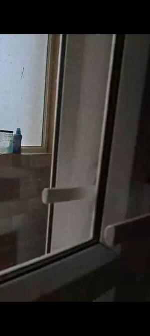 Furnished Amenities in 3 BHK Apartment at Sector 45 – for Rent