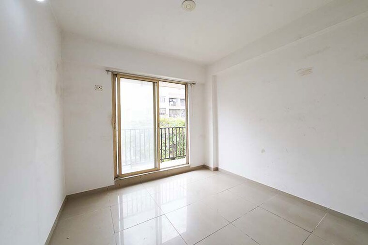 Room, sargasan 2 Bedroom 125 Sq.Yd. Apartment In Sargasan Gandhinagar 10518993