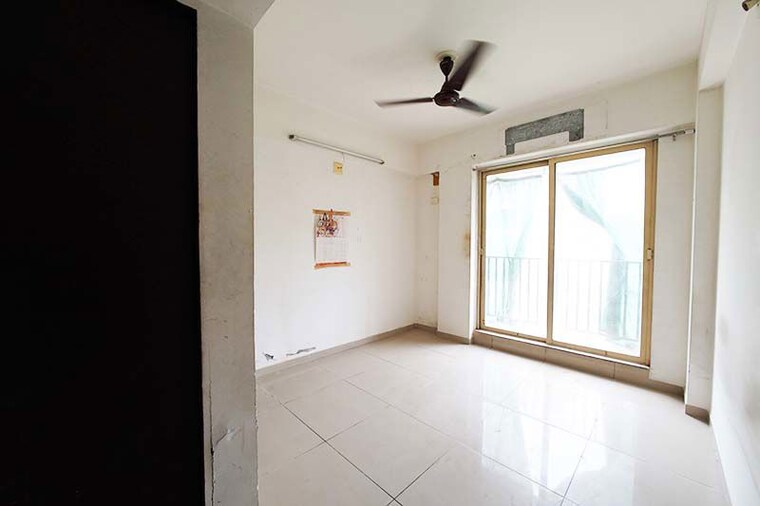 Bathroom, sargasan 2 Bedroom 125 Sq.Yd. Apartment In Sargasan Gandhinagar 10518993