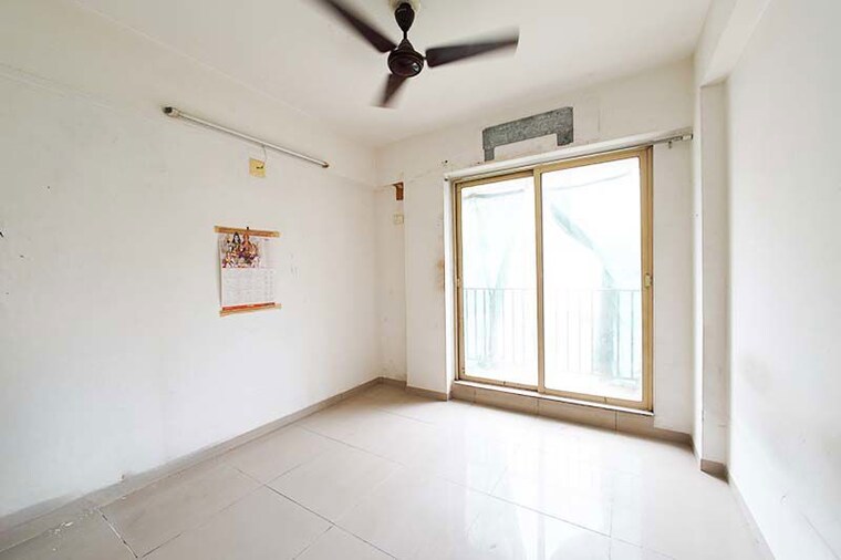 Room, sargasan 2 Bedroom 125 Sq.Yd. Apartment In Sargasan Gandhinagar 10518993