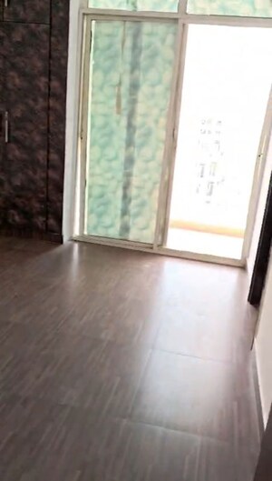 Room in 2 BHK Apartment at Proview Officer City, Raj Nagar Extension – for Sale