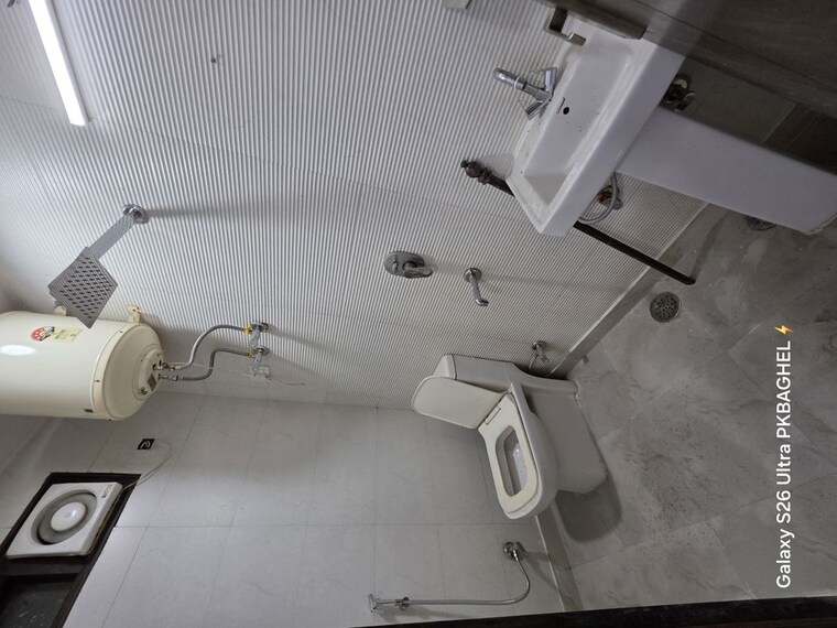 Bathroom, govindpuri 2 Bedroom 520 Sq.Ft. Builder Floor In Govindpuri Delhi 10519000