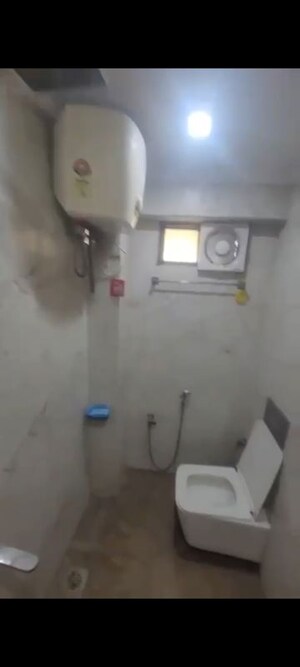 Bathroom in 3 BHK Builder Floor at Masjid Moth – for Rent
