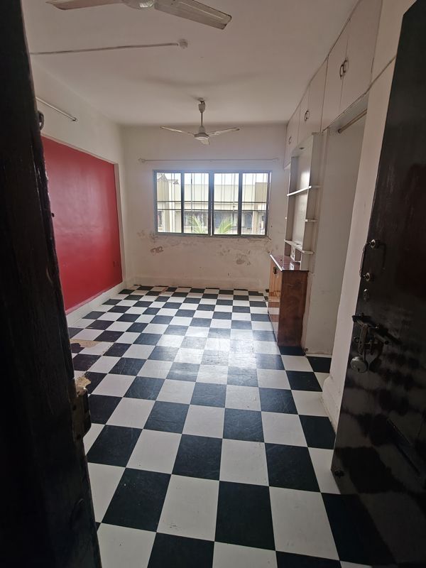 1 BHK 400 Sq.Ft. Apartment in New Tulip CHS