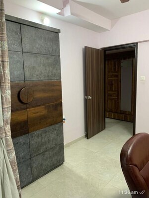 Room in 2 BHK Apartment at JP North, Mira Road – for Rent