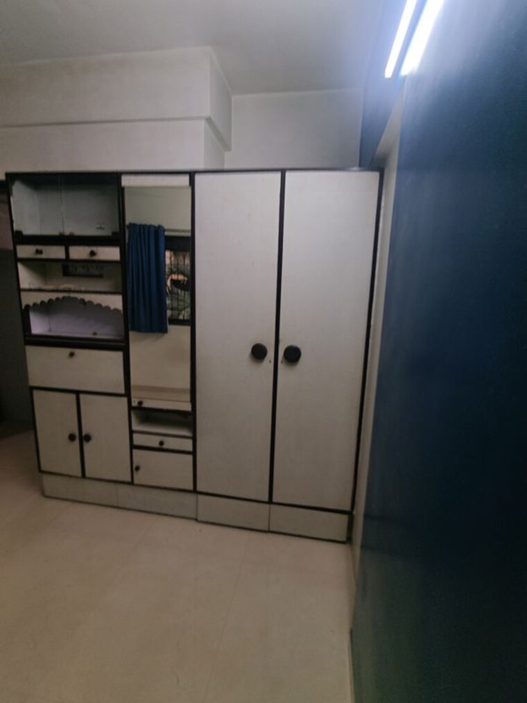 Room, anita-nagar-chs 1 Bedroom 400 Sq.Ft. Apartment In Kandivali East Mumbai 10519026
