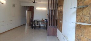 Room in 3 BHK Builder Floor at Palam Vihar Residents Association, Palam Vihar – for Rent