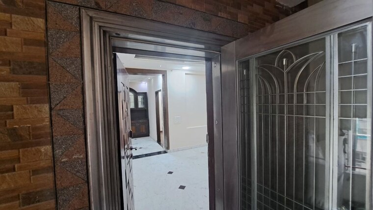 undefined, dwarka 3 Bedroom 1900 Sq.Ft. Apartment In Dwarka Delhi 10519039