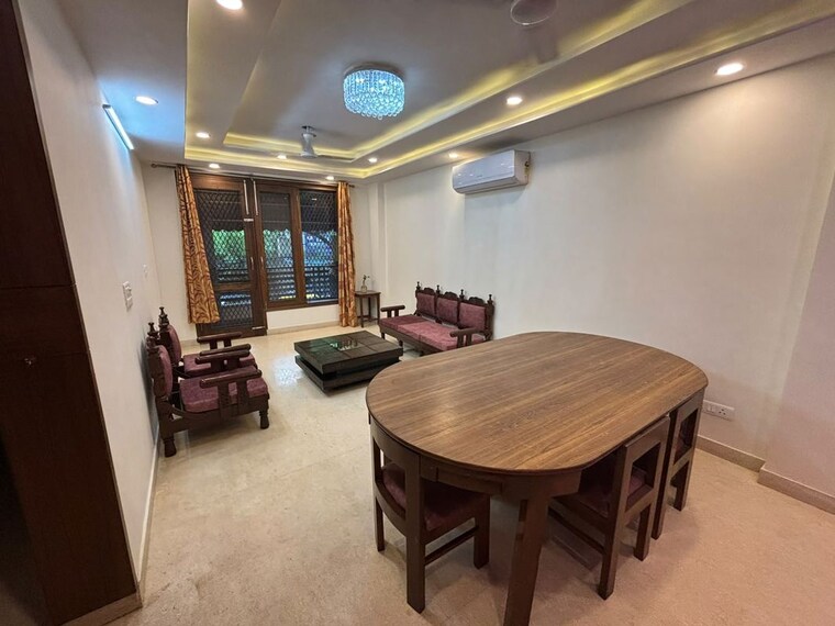 Team Area, kalkaji 2 Bedroom 125 Sq.Yd. Builder Floor In Kalkaji Delhi 10519054