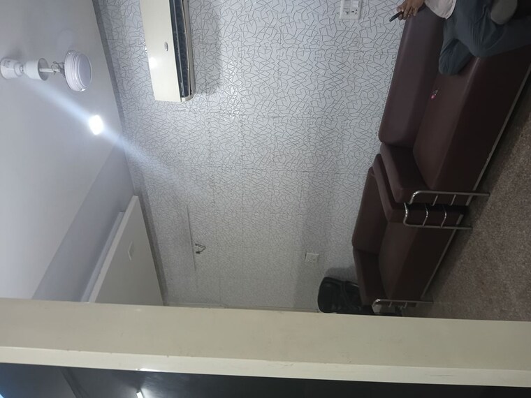 undefined, lajpat nagar i Commercial Office Space 900 Sq.Ft. In Lajpat Nagar I Delhi 10519049