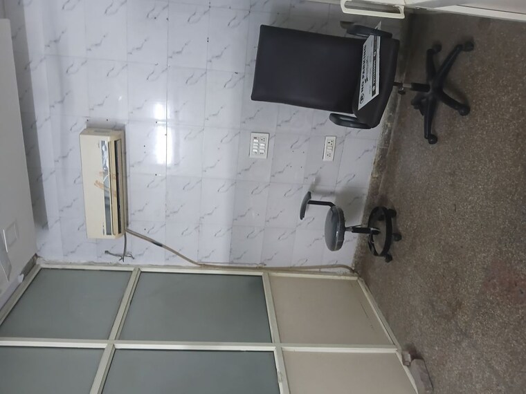 Bathroom, lajpat nagar i Commercial Office Space 900 Sq.Ft. In Lajpat Nagar I Delhi 10519049