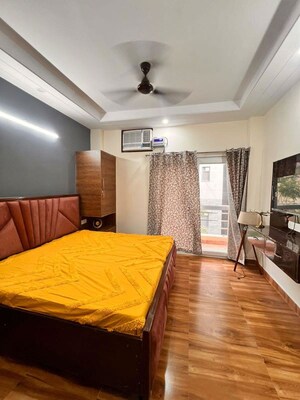 3 BHK Builder Floor For Rent in Sector 21