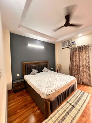 Bedroom in 3 BHK Builder Floor at Sector 21 – for Rent