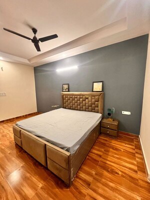 Bedroom in 3 BHK Builder Floor at Sector 21 – for Rent