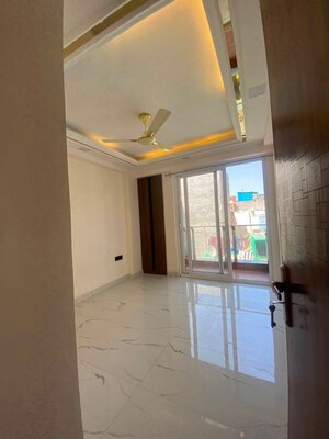 Kitchen in 2 BHK Builder Floor at Saket – for Rent