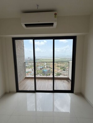 Room in 2 BHK Apartment at Lodha Casa Supremo, Mira Road East – for Rent