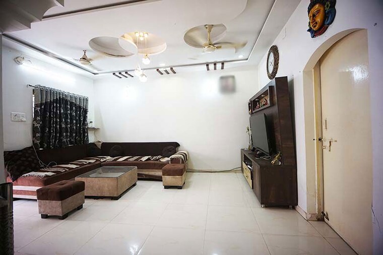 Living Room, chandkheda 4 Bedroom 218 Sq.Yd. Independent House In Chandkheda Ahmedabad 10519077
