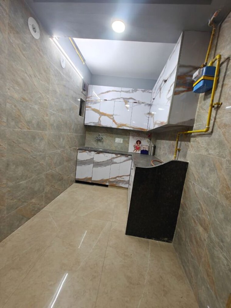 Kitchen, lajpat nagar ii 2 Bedroom 900 Sq.Ft. Builder Floor In Lajpat Nagar ii Delhi 10519131