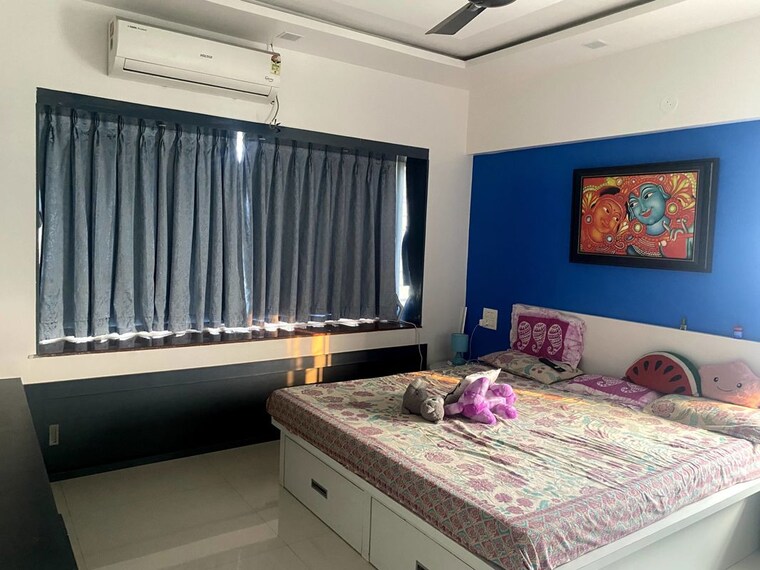 Master Bedroom, kumar-picasso 3 Bedroom 1130 Sq.Ft. Apartment In Hadapsar Pune 10519051