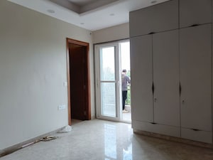 Room in 2 BHK Builder Floor at East Of Kailash – for Rent