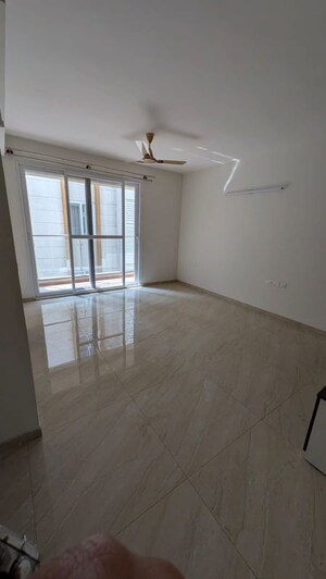 Room in 3 BHK Apartment at Esteem Kings Court, Jp Nagar – for Rent
