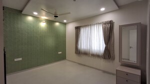 Room in 3 BHK Apartment at Sumadhura The Olympus, Nanakramguda – for Rent