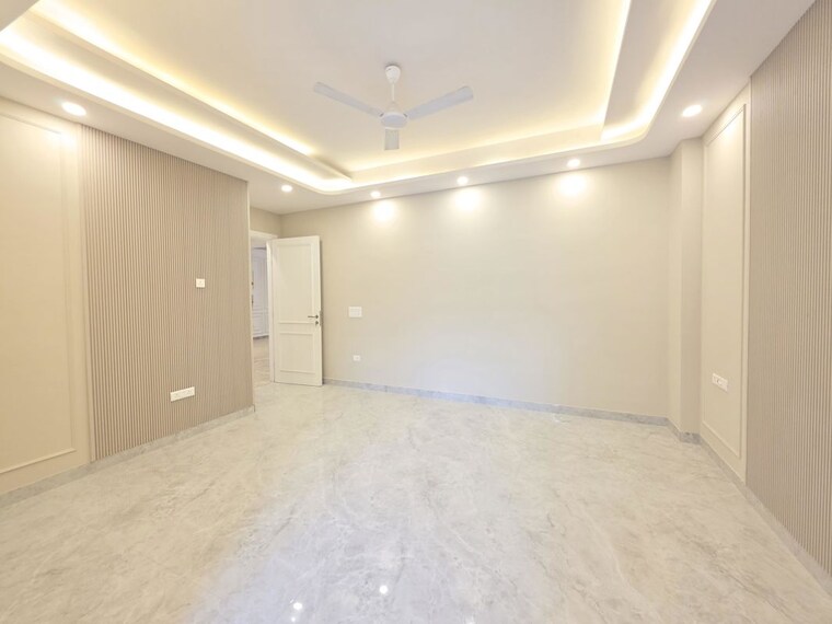 Room, sector 21 4 Bedroom 2200 Sq.Ft. Builder Floor In Sector 21 Gurgaon 10519177