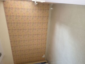 Room in 1 RK Apartment at Kalpataru Srishti, Mira Road – for Sale