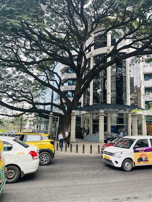 Parking in  Office Space at Cunningham Road – for Rent