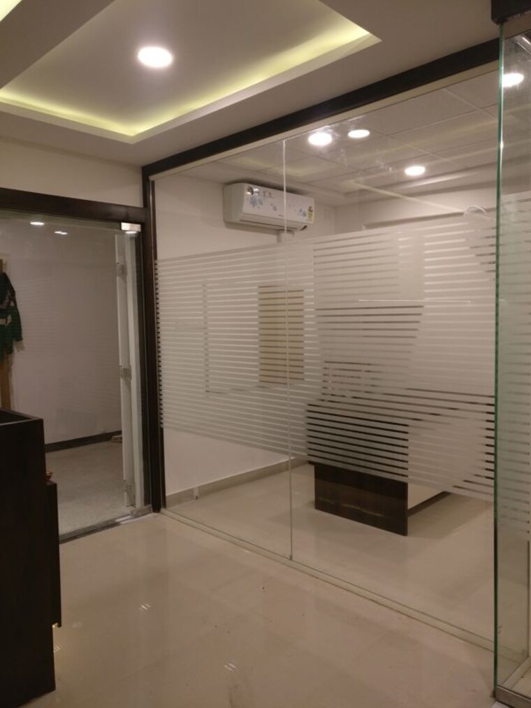 Team Area, cunningham road Commercial Office Space 916 Sq.Ft. In Cunningham Road Bangalore 10519178