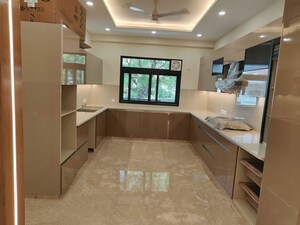 Kitchen in 3 BHK Builder Floor at Sector 21 – for Rent